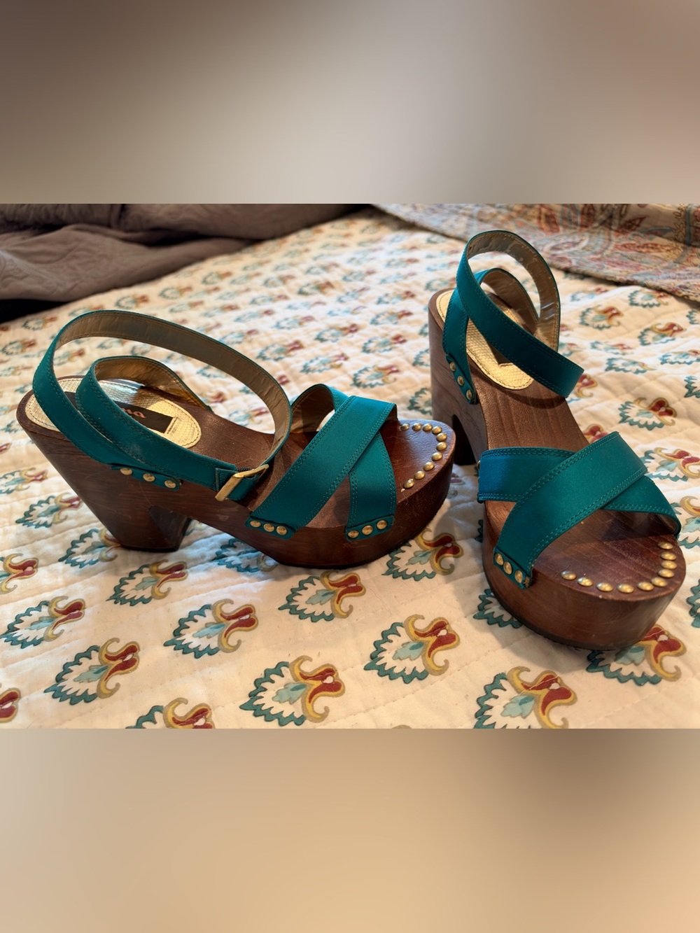 Nina Teal Crisscross Platform Sandals with Gold Studs